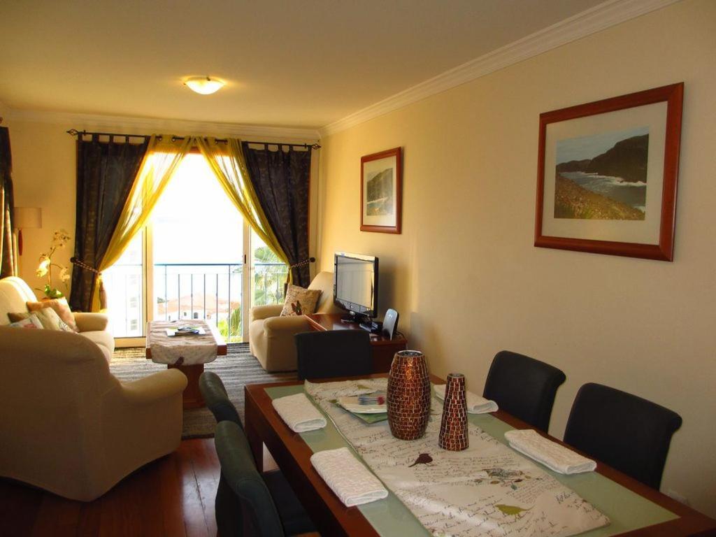 Acqua Marina Apartment Funchal  Bagian luar foto